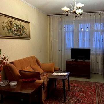 Сдам 3-х кімнатну квартиру в довгострокову аренду, Лозова