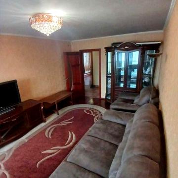 3 кімнатна  Вільна Дарниця бульвар Верховної Ради
