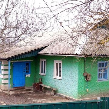 Продам будинок із земельною ділянкою.В затишному селі. 

Затишний будинок у тихому селі — чудовий варіант для життя, дачі або відпочинку від міста.