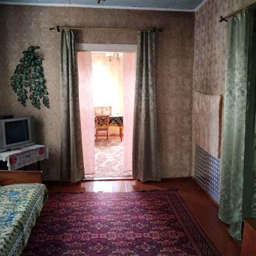 Будинок з земельном ділянкою