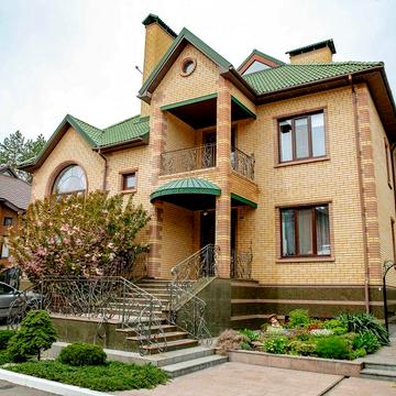 Продається будинок 310  кв.м