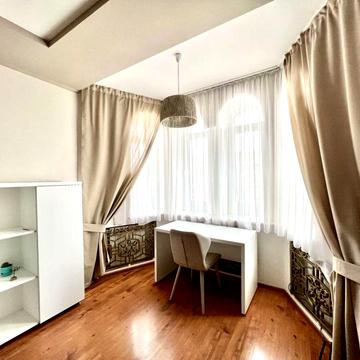 Соборный пр., 175, Днепровский (Ленинский), Запоріжжя, Запорізька 49000.0 USD