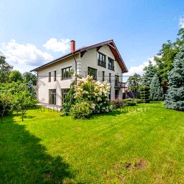 Продажа Дома в Киеве Голосіївський р-н Добрий Шлях вул. ст.м. Голосеевская, ГАЗ!!