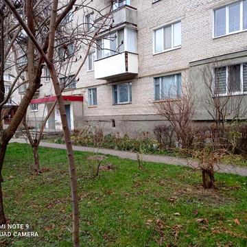 Простора 3-кімнатна квартира в цегляному будинку — вул. Івана Газюка, 5 (р-н ЛПЗ)