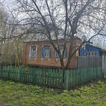 Продам приватний Цегляний будинок з ділянкою 56 соток