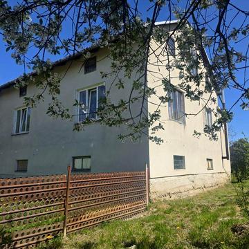 Продається цегляний будинок 2 км від м.Самбора