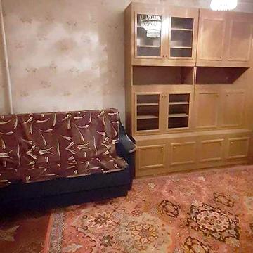 Борщагівка, 1-на квартира, вул. Зодчих, 72 м.Житомирська три зупинки