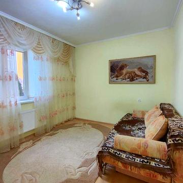 ОРЕНДА 2-кімнатної КВАРТИРИ В ОСОБНЯКУ  ГЕРЦЕНА Двір Парковка
