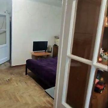 Продаж 2х кім.кв. по.Моторобудівників р-н Іванова 13000 долл торг