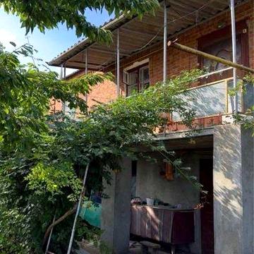 Продаж 2 поверхового будинку 150 кв. м