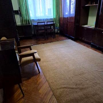 Здам квартиру  3 кімнатну центр. Недорого