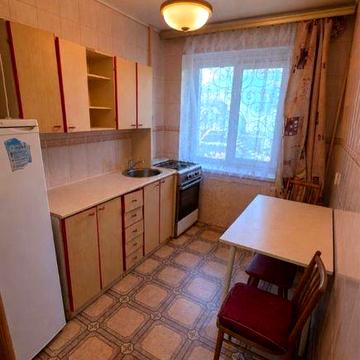 Продаж 2к квартири Проспект Лесі Українки Поля Ваучер ЄВідновлення