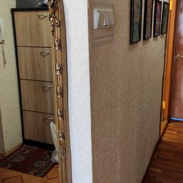 Трьох кімнатна квартира, в центрі міста.
