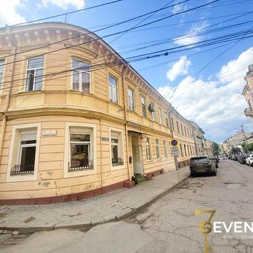 Продаж двохкімнатної квартири на вулиці Конституційна