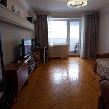 Продам 3-кімнатну квартиру на Тополь-1 ЖК ЖЕК