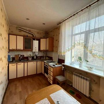 2к.квартира, Корпусний парк,47м2, вікна на Галерею та Дельфін