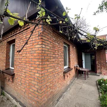 Оренда 1 кімнатного будинку по вул Камʼянецька, біля танку