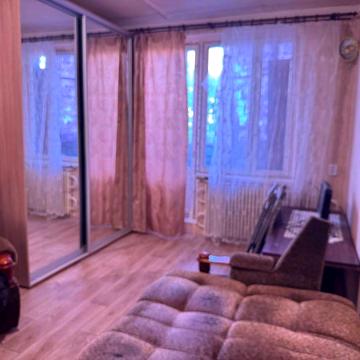 Сдам Квартиру  на Холодной Горе до метро 2 минуты