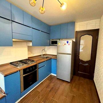 Продам 3 кімнатну квартиру ж/м Лівобережний-3/Караван