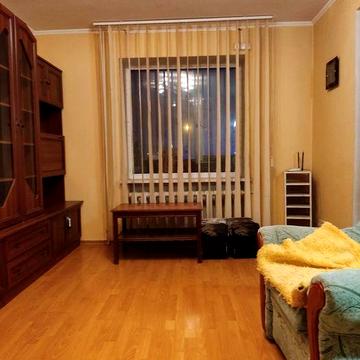 Сдам 2 к кв ул Небесной Сотни/13 трамвай - 3/16 эт