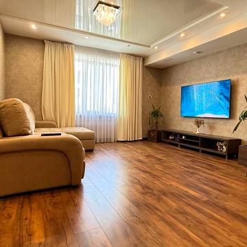 Продам  3х комнатную квартиру с ремонтом  в ЖК. Северная  Звезда. ЖК Северная Звезда