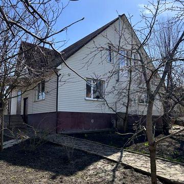 Продам дом кулиничи 2 этажный .
