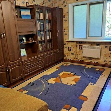 2-кiмнатна квартира на Миколаiвцi