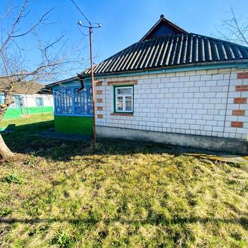 Будинок з великою ділянкою 0,6 га
