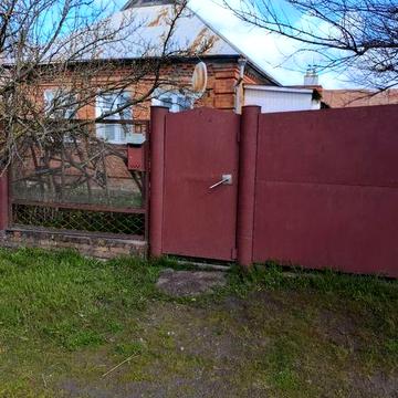 Продам будинок в центрі с. Вільшана