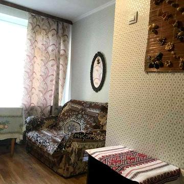 ЗДАМ 1-кімнатну квартиру по вул.Лісовий пр.(ринок Юність),10-хв.до метро