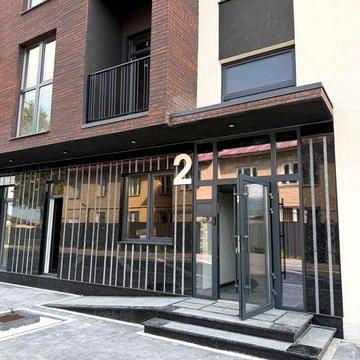 Продається сучасна 2-кімнатна квартира в Тячеві