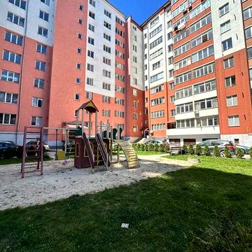 Продаж 3 кімнатної квартири з незавершеним ремонтом