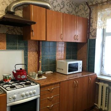 Івана Миколайчука вул., 4
