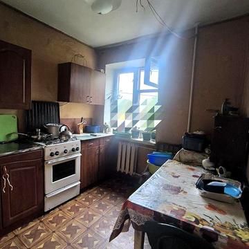 ПРОДАМ 2х кім.кв в самому ЦЕНТРІ на 2гому поверсі