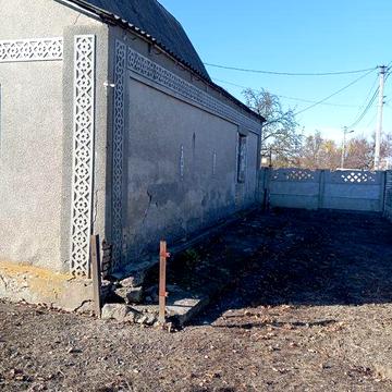 Продам будинок під ремонт