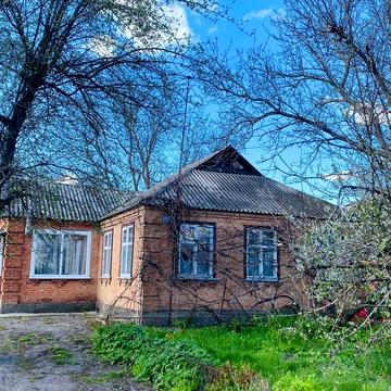 Будинок в селі Тахтаулове