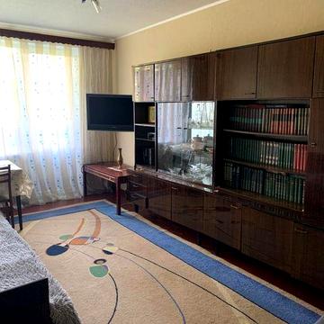 Продам 3 ком. квартиру на  Жуковского