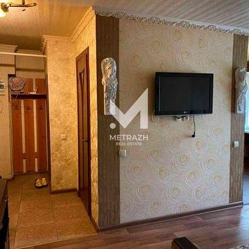 Продам 2 комнатную квартиру 3/9 этаж проспект Аэрокосмический(Гагарина) Ваучер/Сертификат