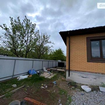 Продаж 3к Дім Свобода