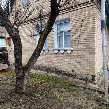 Будинок в Іванкові