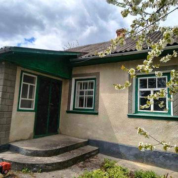 Продам будинок в селі біля Жмеринки