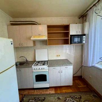 Оренда 2 к квартири Сокіл Космічна вул. 29 Соборний