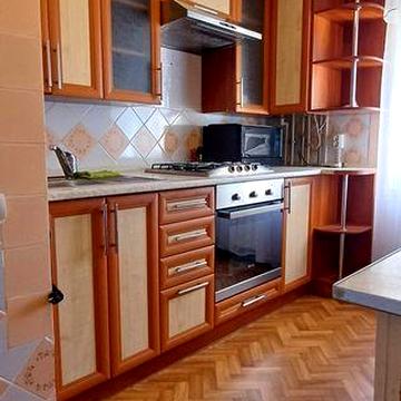 3 кімнатна з АО, нижня Польова.