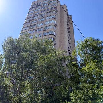 Продається 3х кімнатна квартира на Печерську