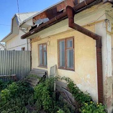 Продам ЧАСТИНУ БУДИНКУ, вул. ГОРІХІВСЬКА (центр РОШІ), ВСІ КОМУНІКАЦІЇ!