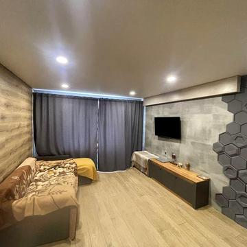 Продам 1 кімнатну квартиру з видом на Псел ( власник )