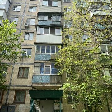 1 кімнатна в м Киів