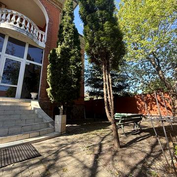 Оренда будинку під бізнес 450 кв.м