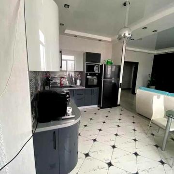 Продам 2к квартиру 101м2, вул.Греківська, р-н Цирка  (18050) ЖК Греківська, 5