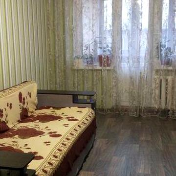 Продаеться 2 -х кімнатна квартира.